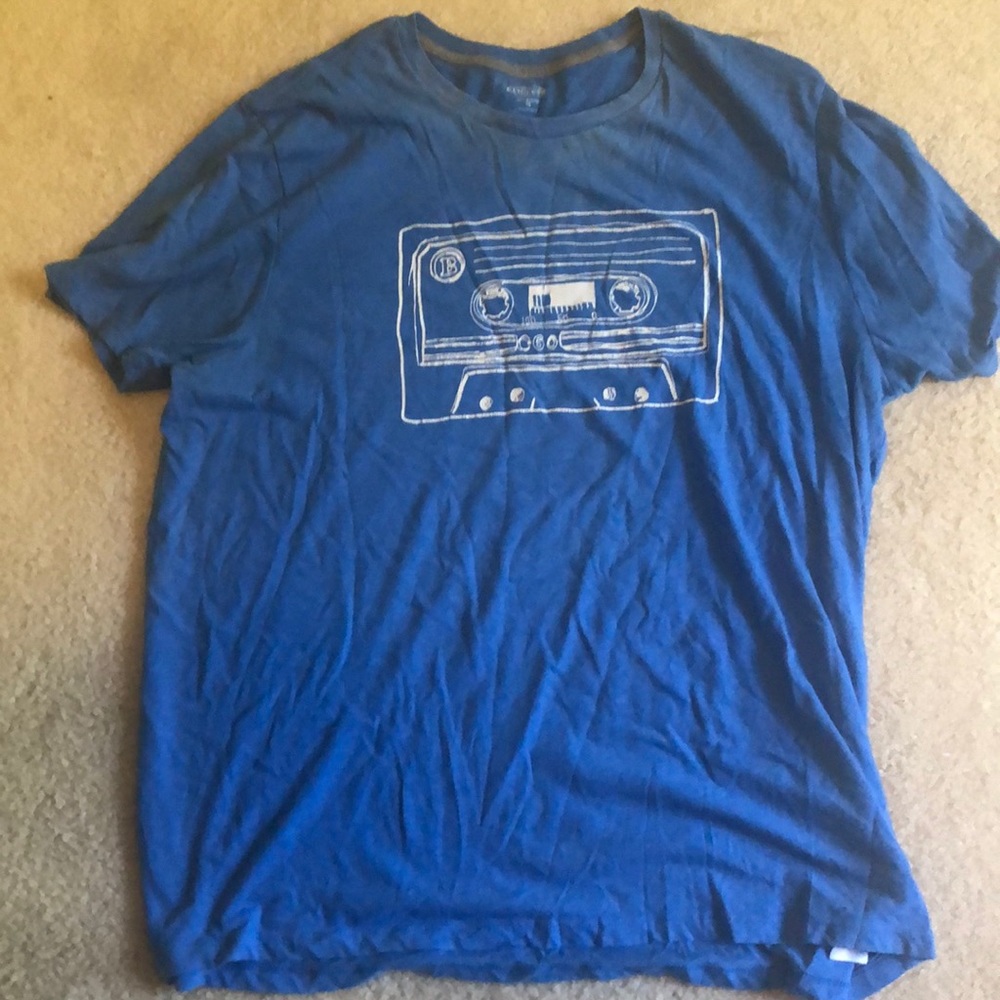 Old Navy Tee Shirt